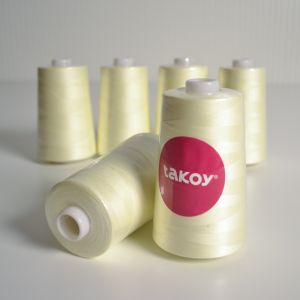Overlock/coverlock polyester naaigaren TKY 5000 ecru