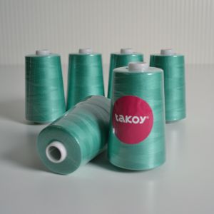 Overlock/coverlock polyester naaigaren TKY 5000 licht turquoise